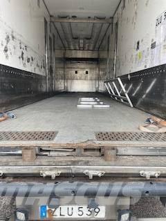 VAK V 5-40 Przyczepy chłodnie