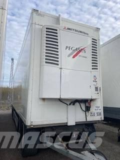 VAK V 5-40 Przyczepy chłodnie