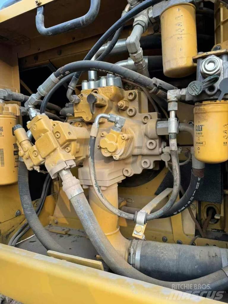 CAT 336 D Koparki gąsienicowe