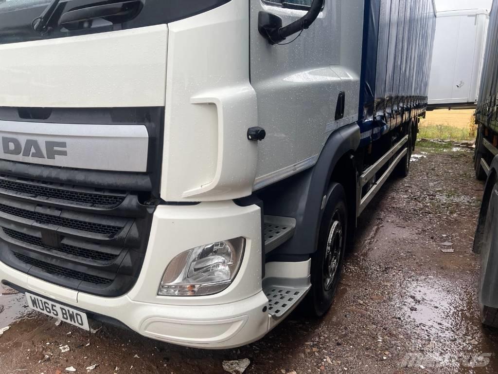 DAF CF 330 Ciężarówki firanki