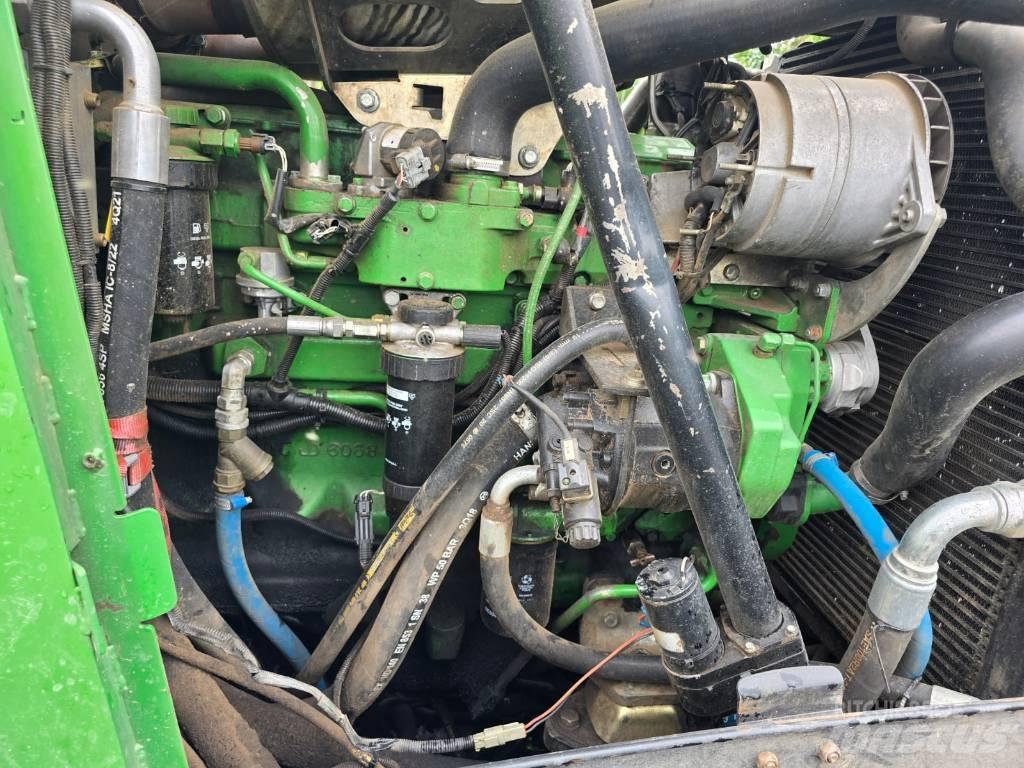 John Deere 1070 E Harwestery