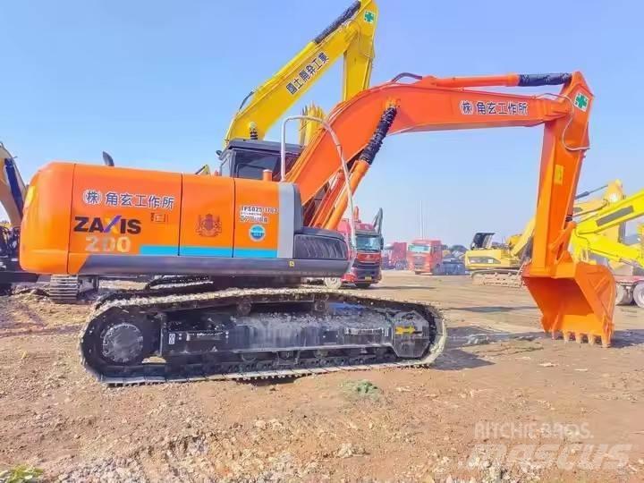 Hitachi ZX200 Koparki gąsienicowe