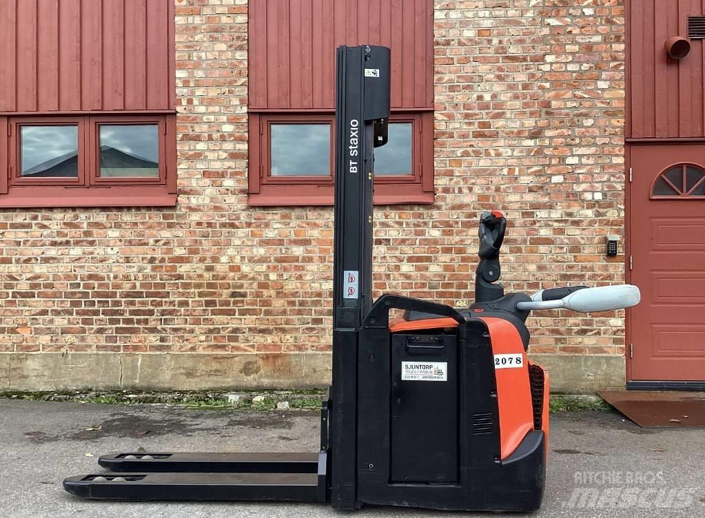 BT SPE 120 L Wózki widłowe unoszące z dyszlem