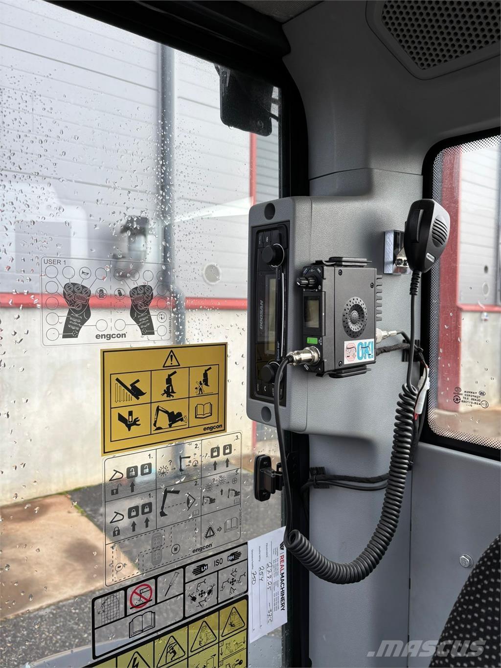 Doosan DX27Z-7 Minikoparki