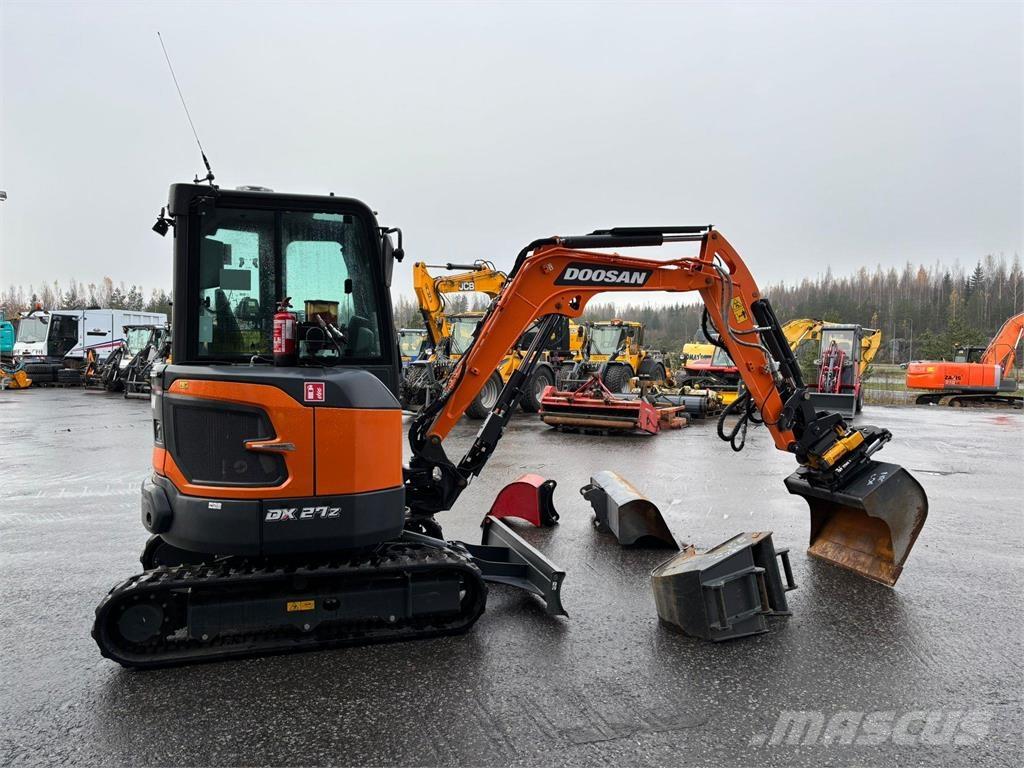 Doosan DX27Z-7 Minikoparki