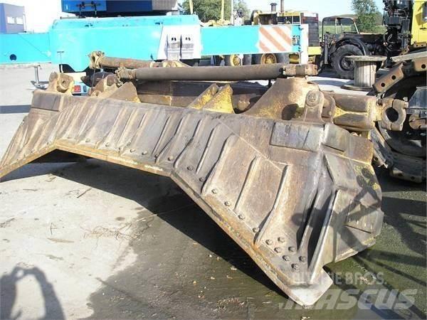 CAT D8N Spycharki gąsienicowe
