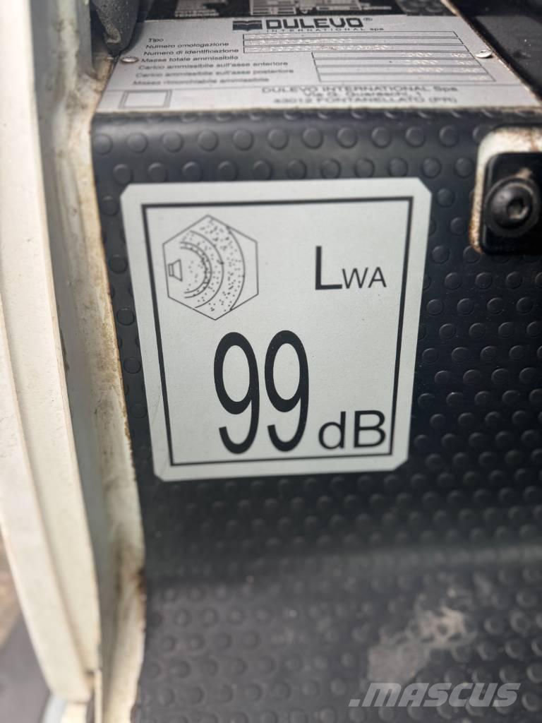 Dulevo D3 Zamiatarki - Zgarniarki - Odśnieżarki