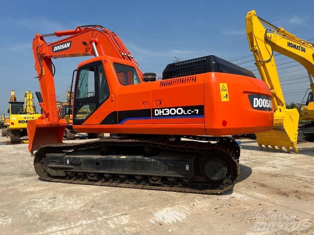 Doosan DH 300 LC-7 Koparki gąsienicowe
