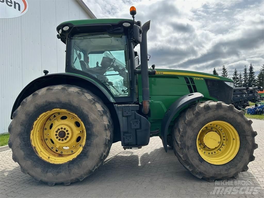John Deere 7230R Ciągniki rolnicze
