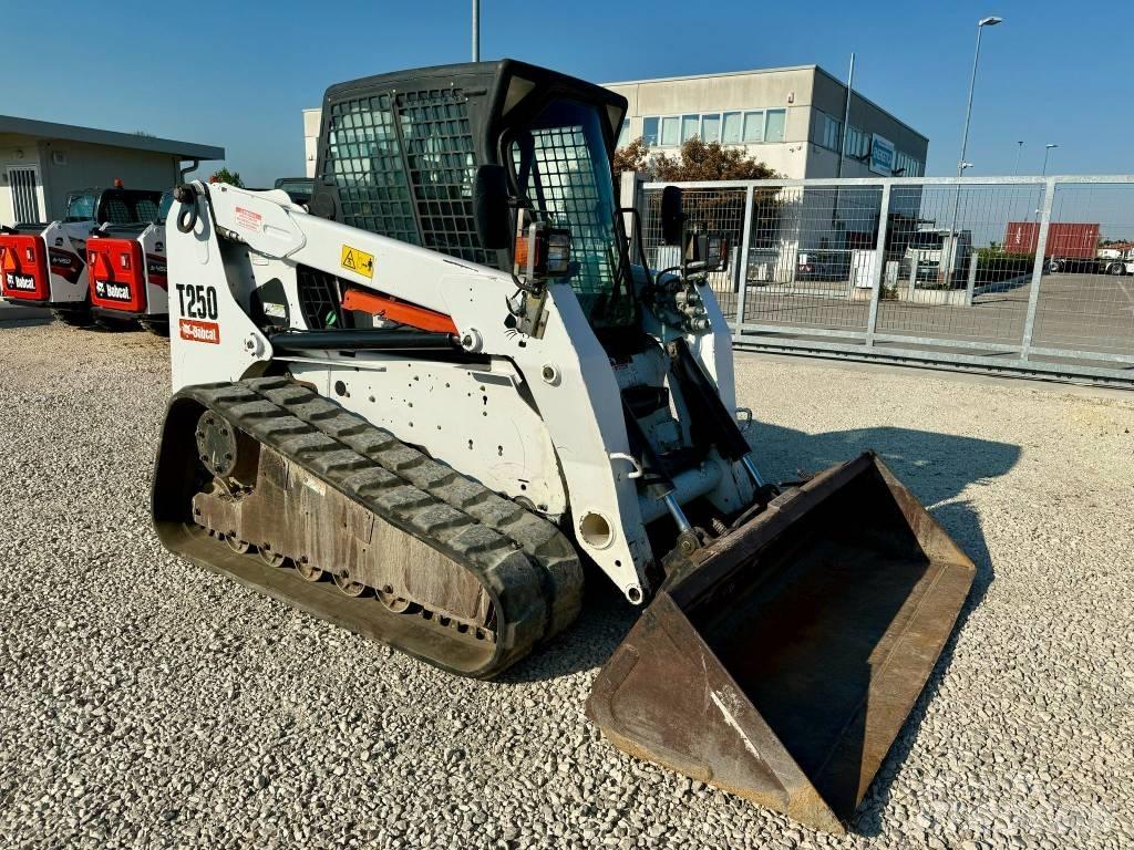 Bobcat T 250 Ładowarki gąsienicowe