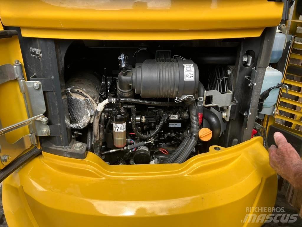 Komatsu PC 26 MR Minikoparki
