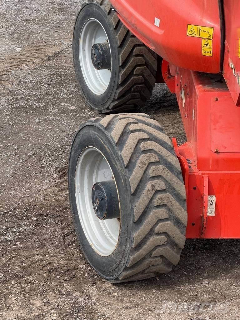 JLG 1250 AJP Podnośniki przegubowe