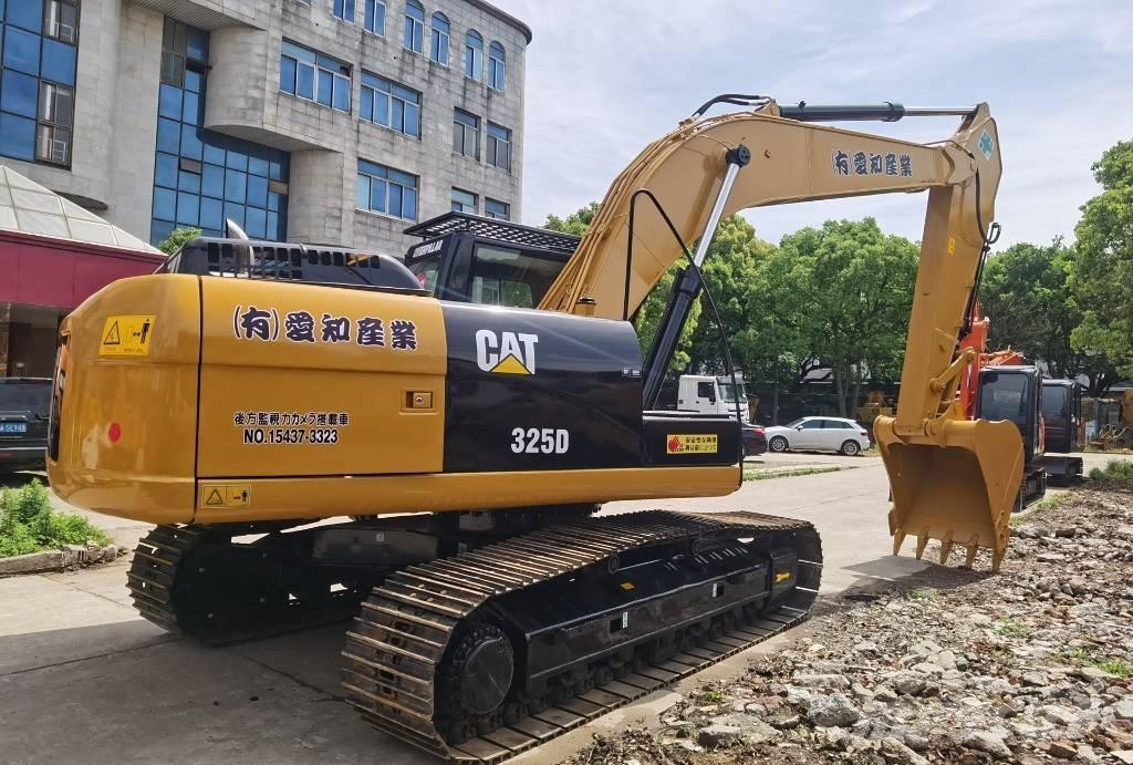CAT 325 D Koparki gąsienicowe