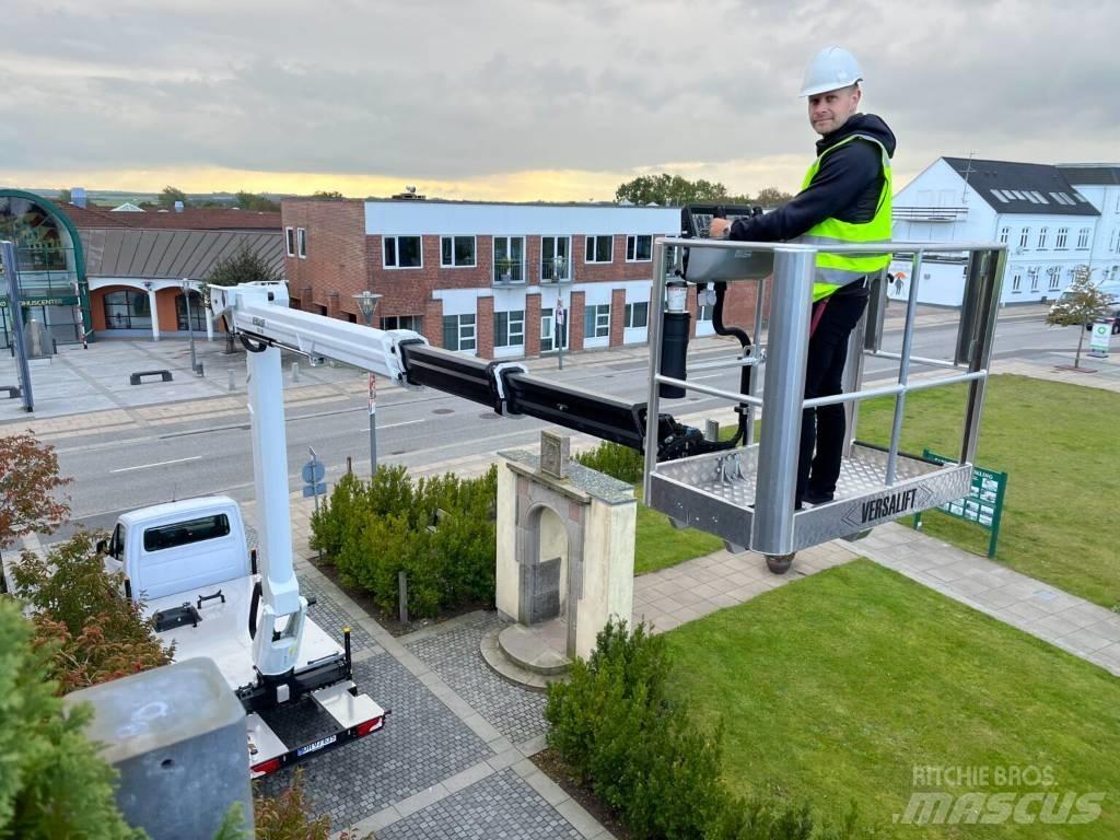 VERSALIFT VTX-240 G3 Podnośniki koszowe