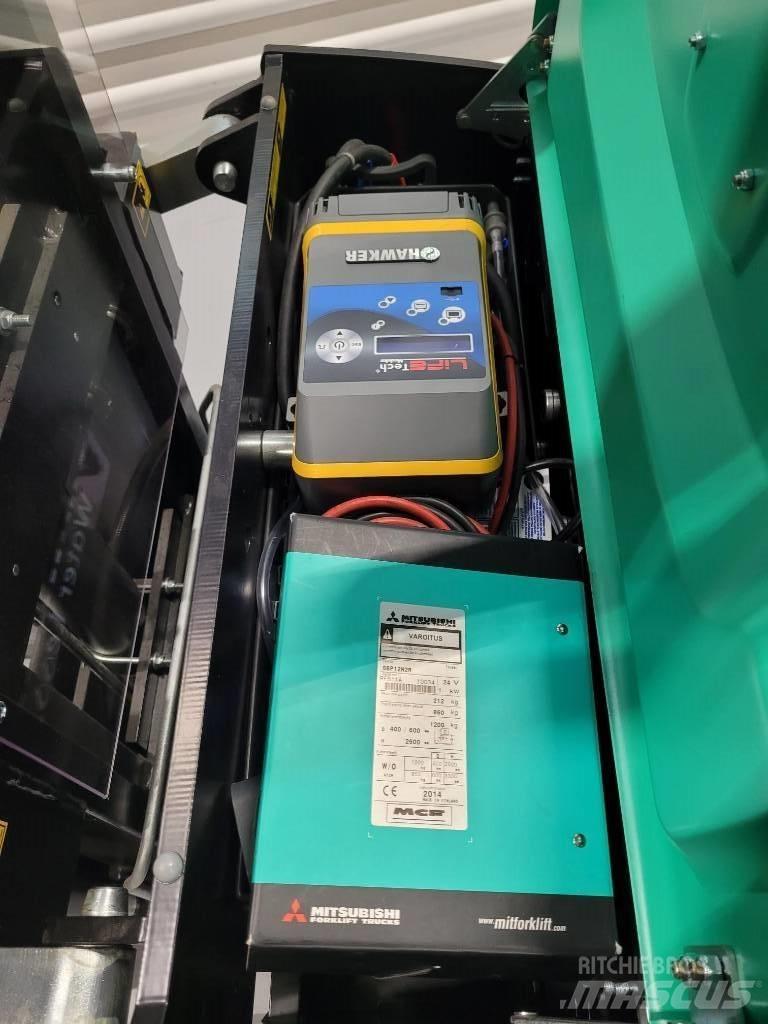 Mitsubishi SBP12N2IR Samojezdne maszyny do załadunku