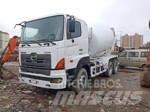 Hino 700 Gruszki do betonu