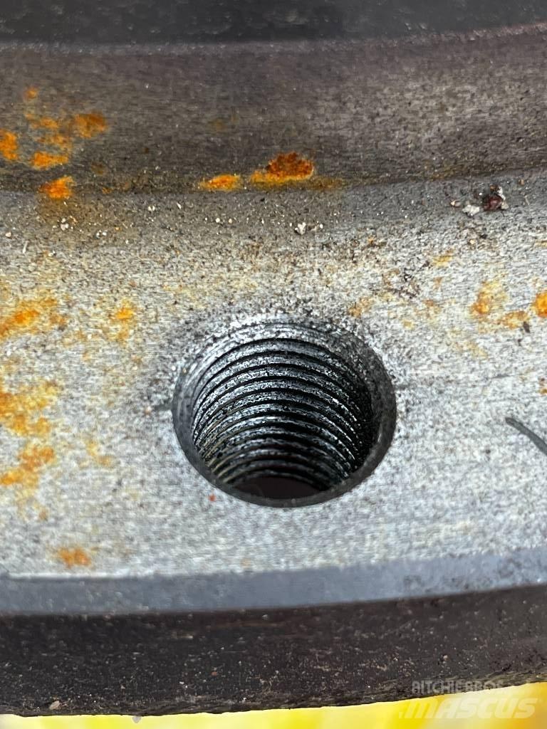 Volvo 14538547 Gąsienice, łańcuchy i podwozia