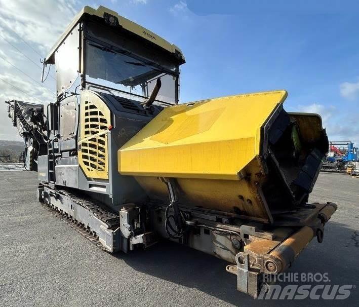 Bomag BMF 2500 S Rozściełacze do asfaltu