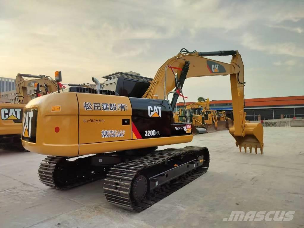 CAT 320 D2 Koparki gąsienicowe