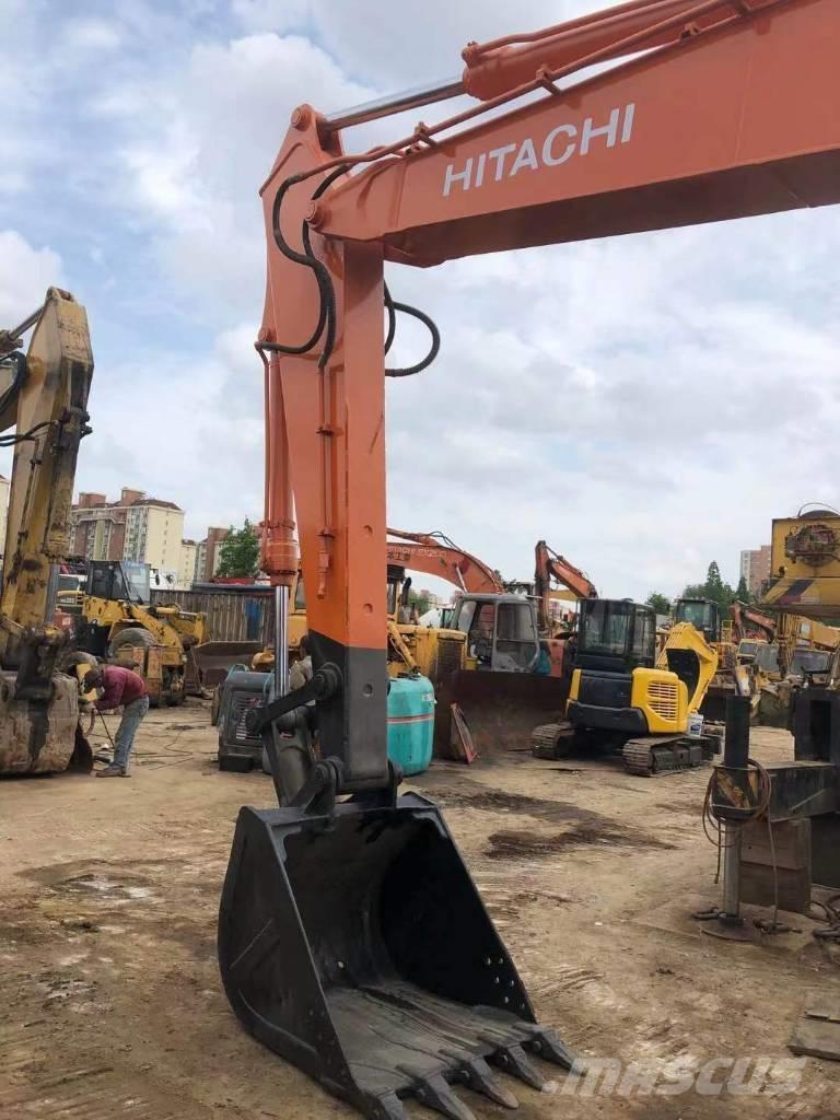 Hitachi EX 200-5 Koparki gąsienicowe
