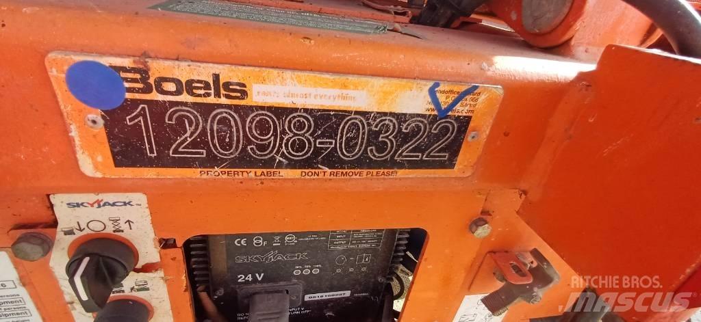 SkyJack SJIII 3219 Podnośniki nożycowe