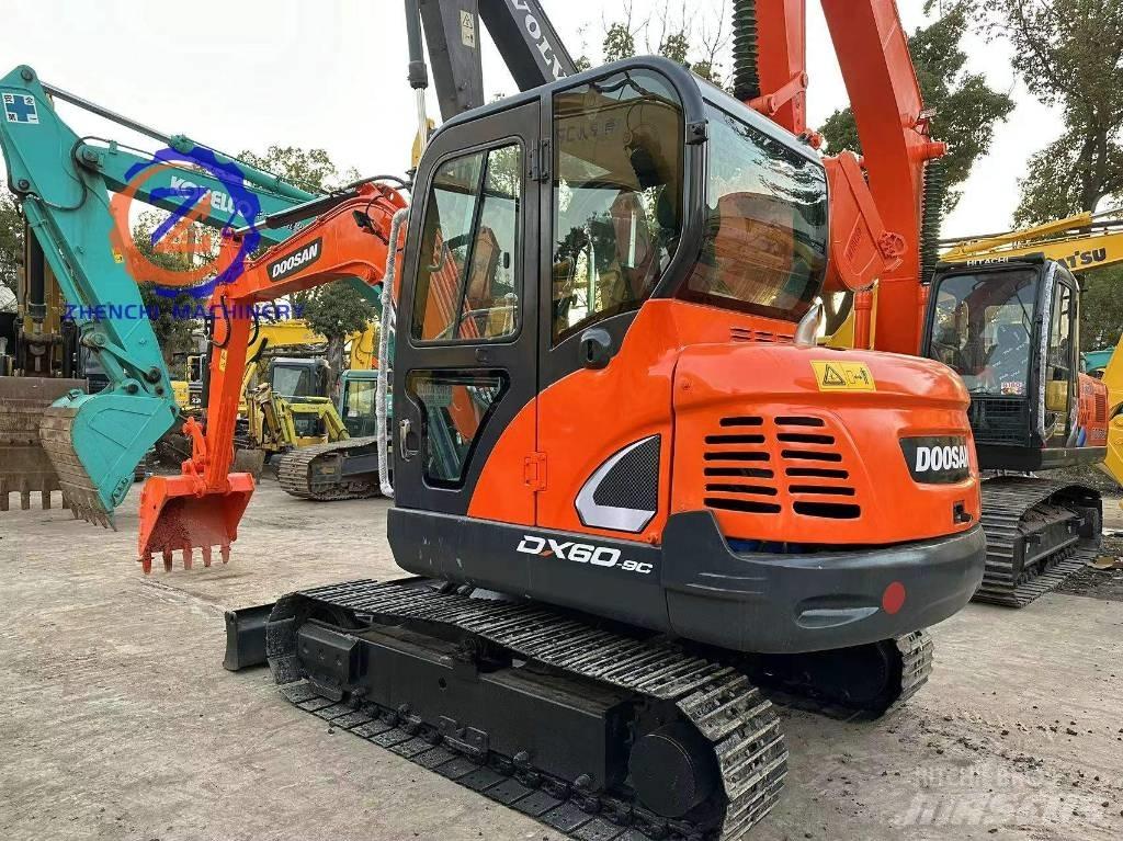 Doosan DX 60 Minikoparki