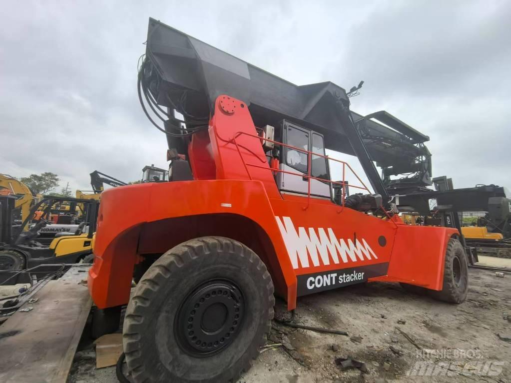 Fantuzzi CS 45 KM Wózki typu Reachstacker