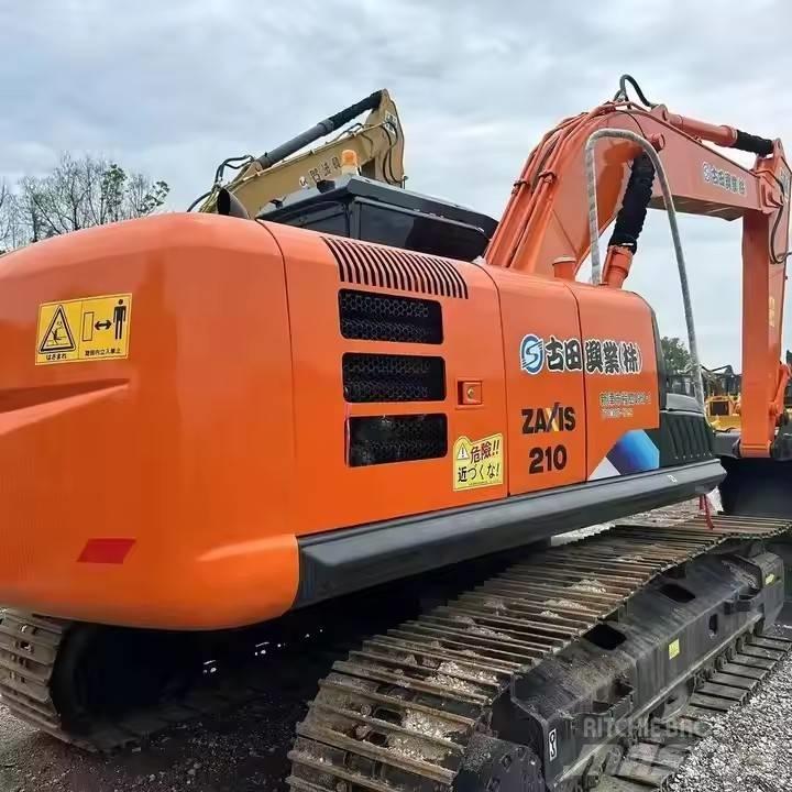 Hitachi ZX210 Koparki gąsienicowe