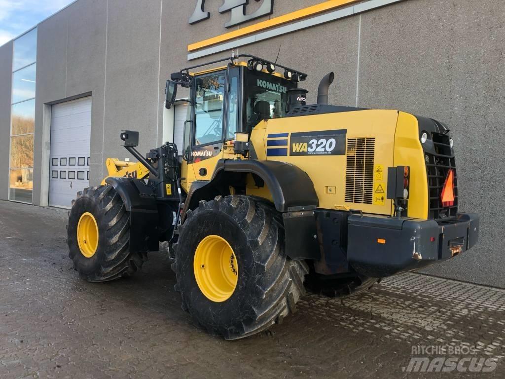 Komatsu WA 320-8 Ładowarki kołowe