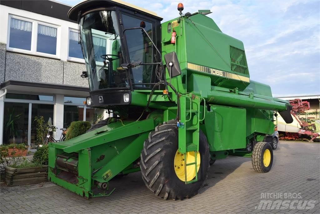 John Deere 1065 Kombajny zbożowe