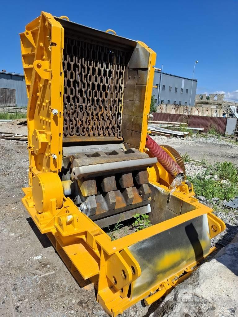 Terex Pegson 4242 SR Kruszarki