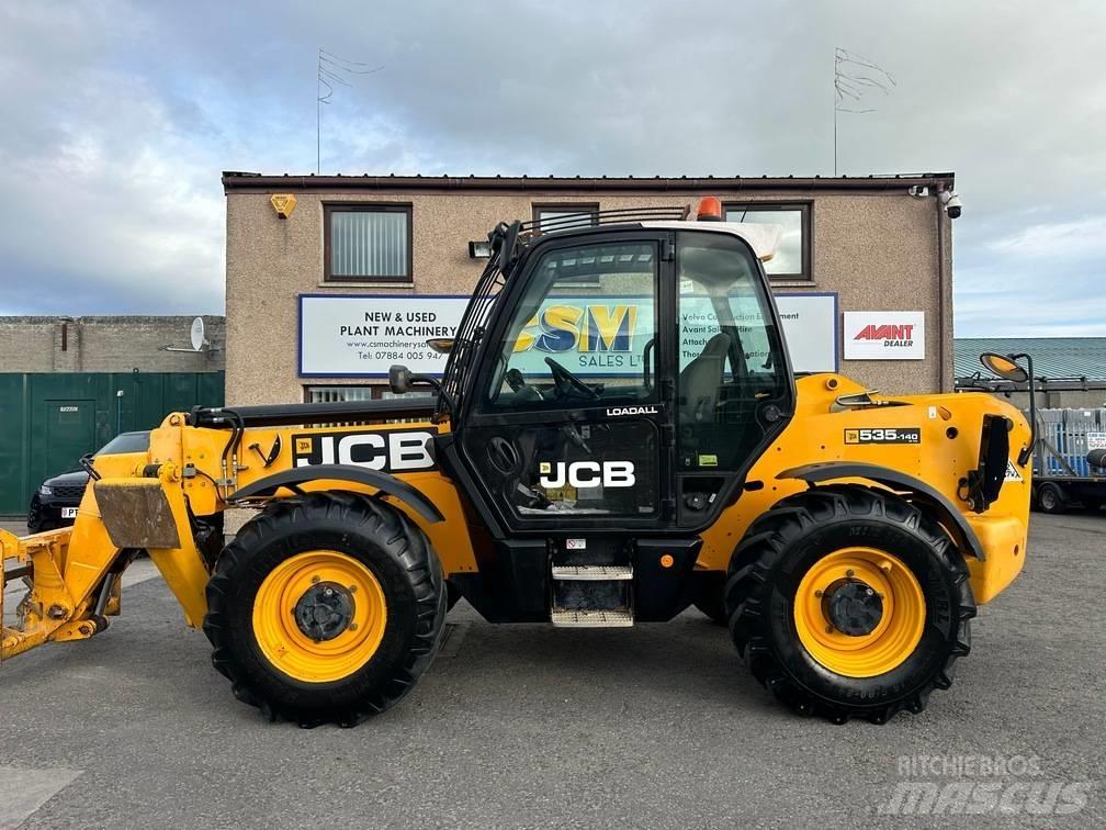 JCB 535-140 Hiviz Ładowarki teleskopowe