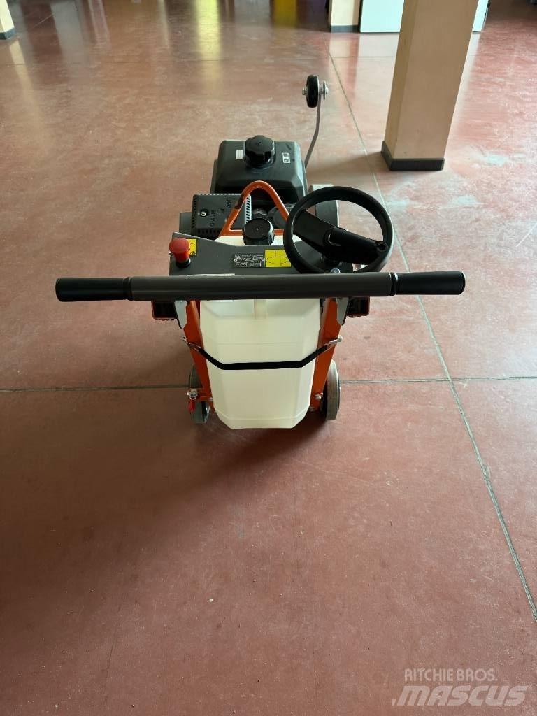 Husqvarna FS 400 Maszyny do przecinania asfaltu