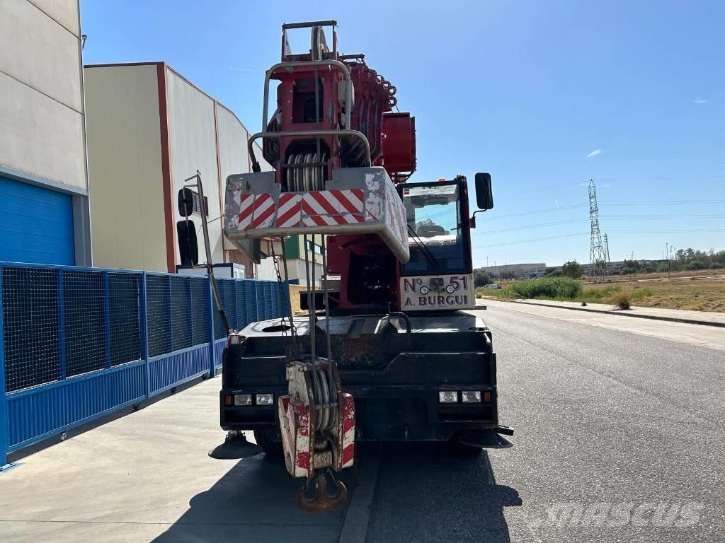 Demag AC 40-1 City Żurawie szosowo-terenowe