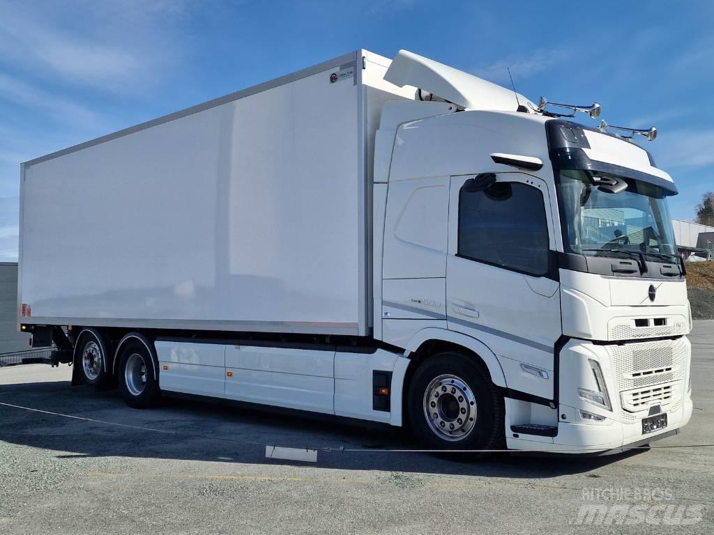 Volvo FM500 6x2 Samochody ciężarowe ze skrzynią zamkniętą