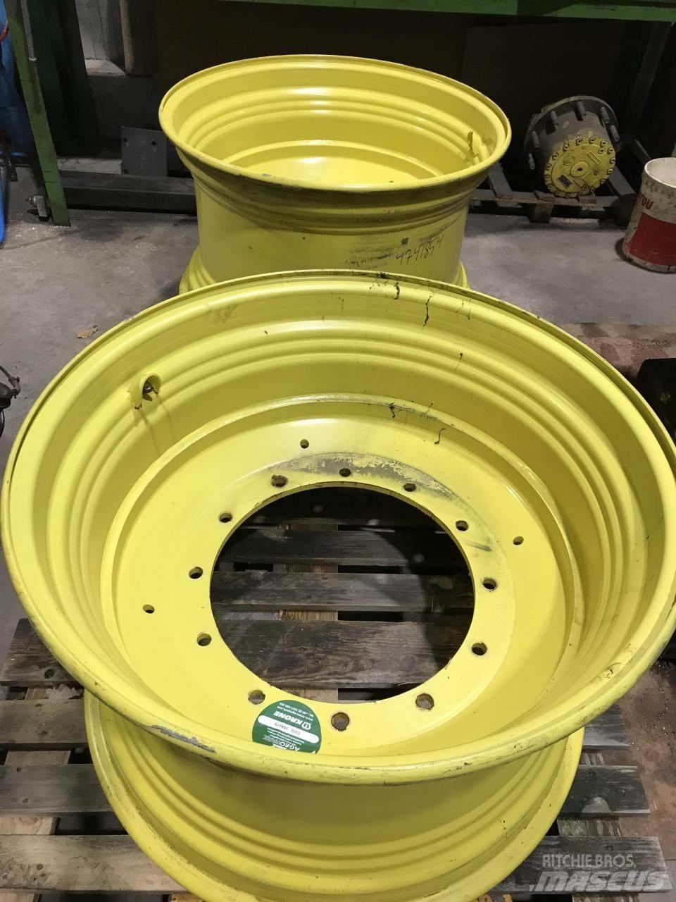 John Deere 20x34 Opony, koła i felgi