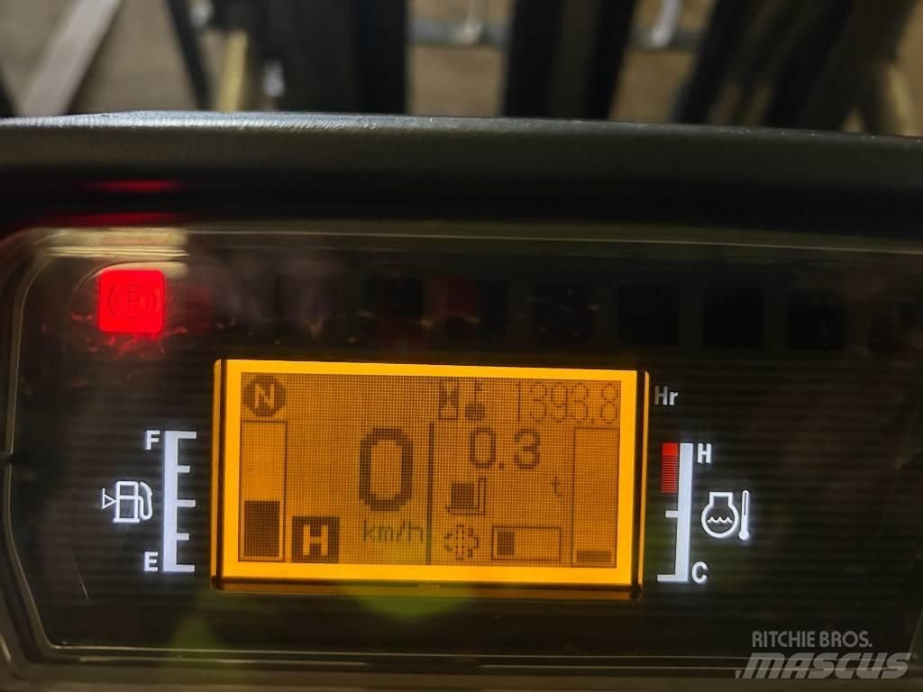 CAT DP 30 N Wózki Diesla
