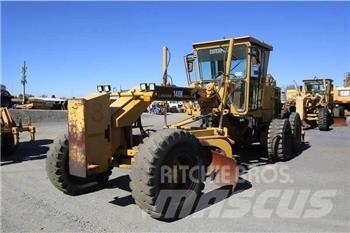 CAT 140K Równiarki