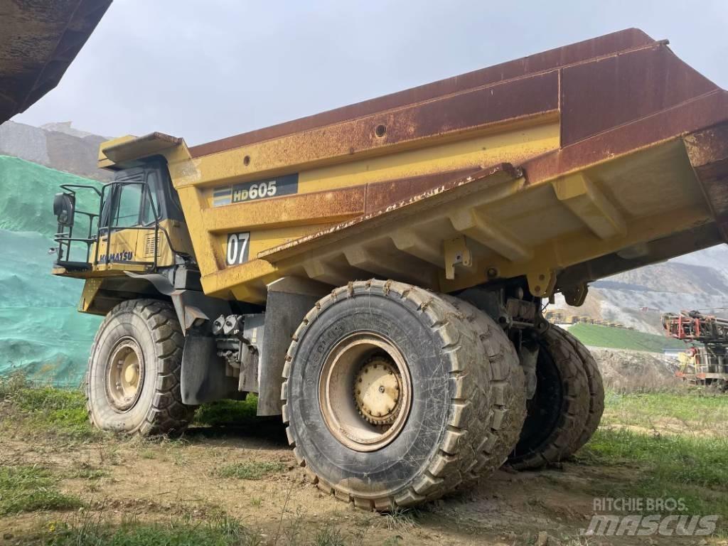 Komatsu HD 605-7 Wozidła sztywnoramowe