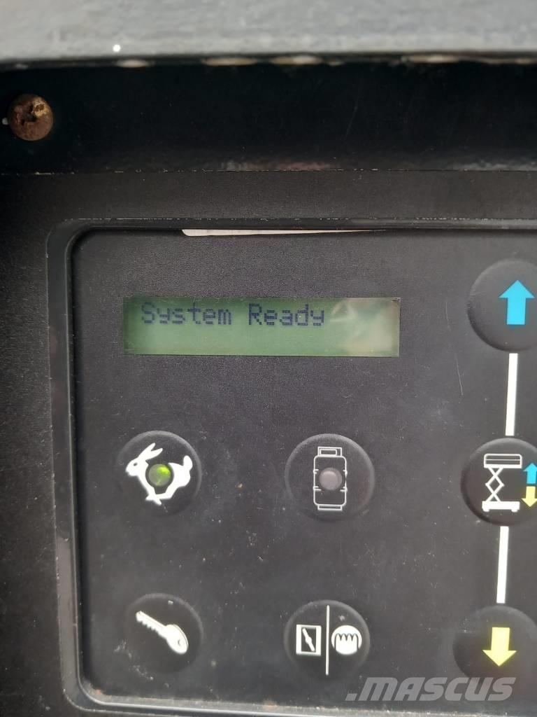 Genie GS 3369 RT Podnośniki nożycowe