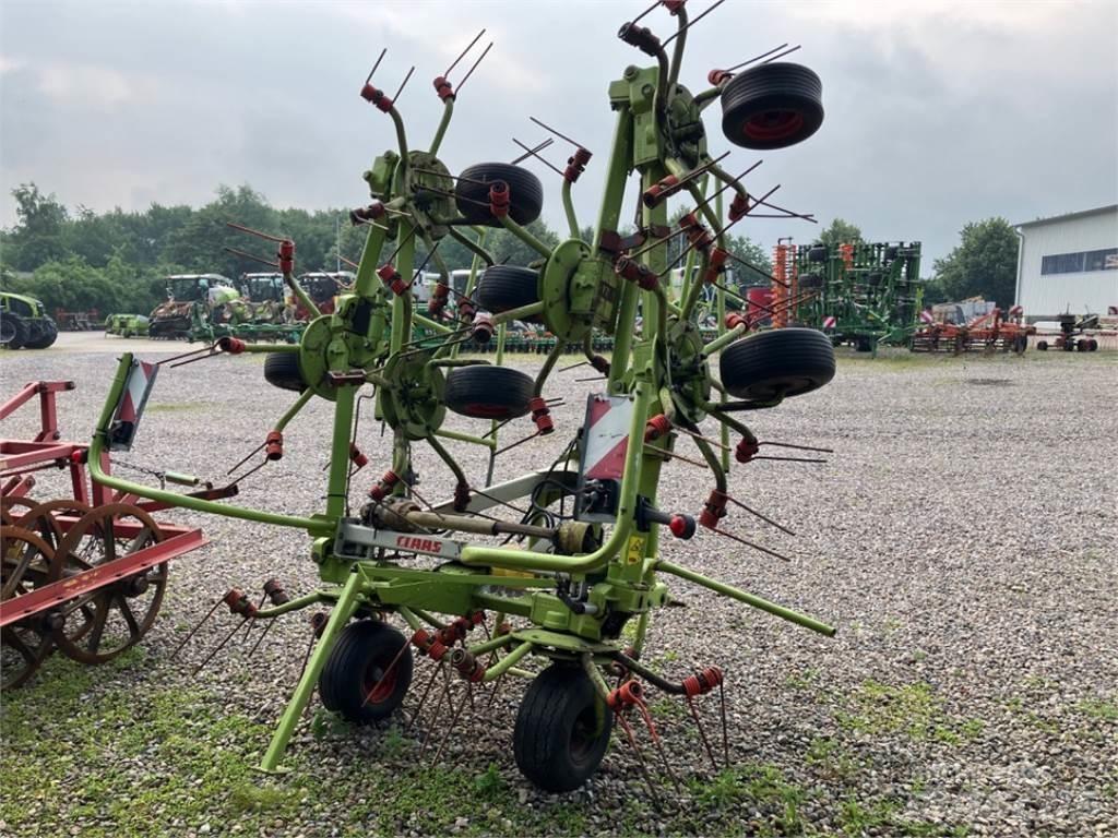 CLAAS VOLTO 870 Zgrabiarki i przetrząsacze
