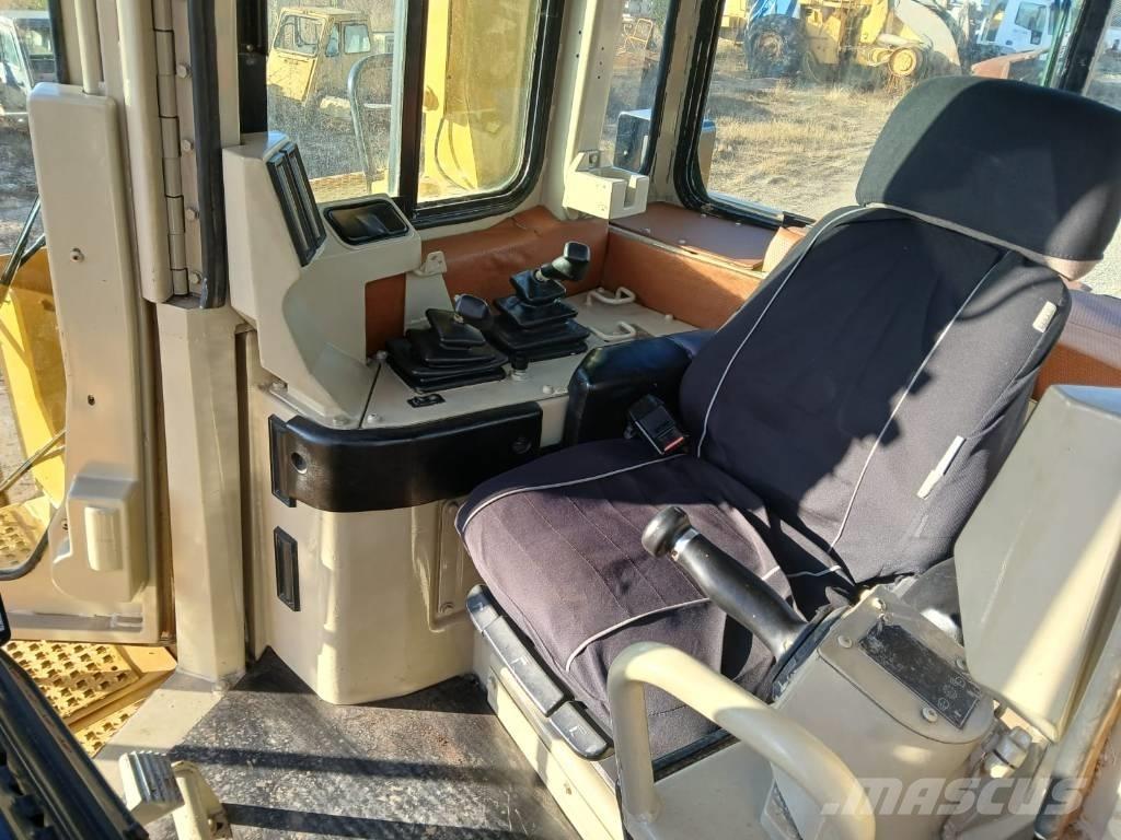 CAT D 9 R II Spycharki gąsienicowe