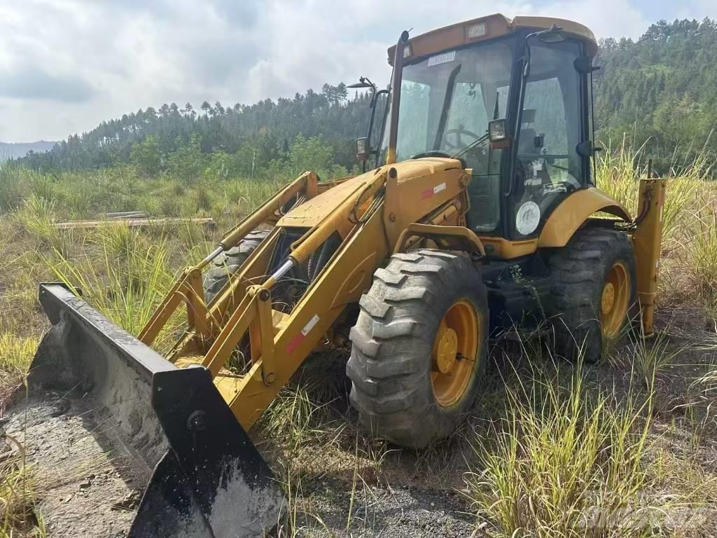 JCB 4 CX Koparki gąsienicowe