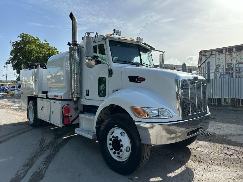 Peterbilt 335 Cysterna