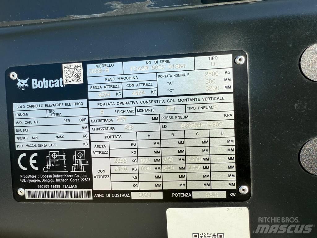 Bobcat D 25 S-9 Wózki Diesla