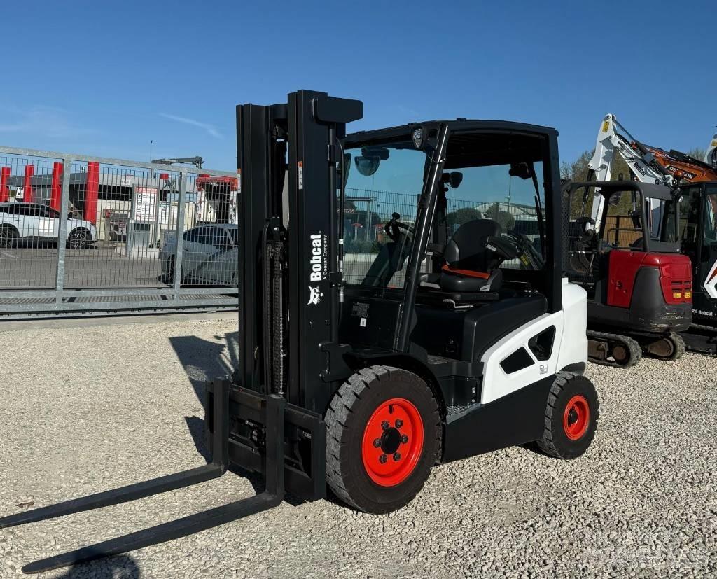 Bobcat D 25 S-9 Wózki Diesla