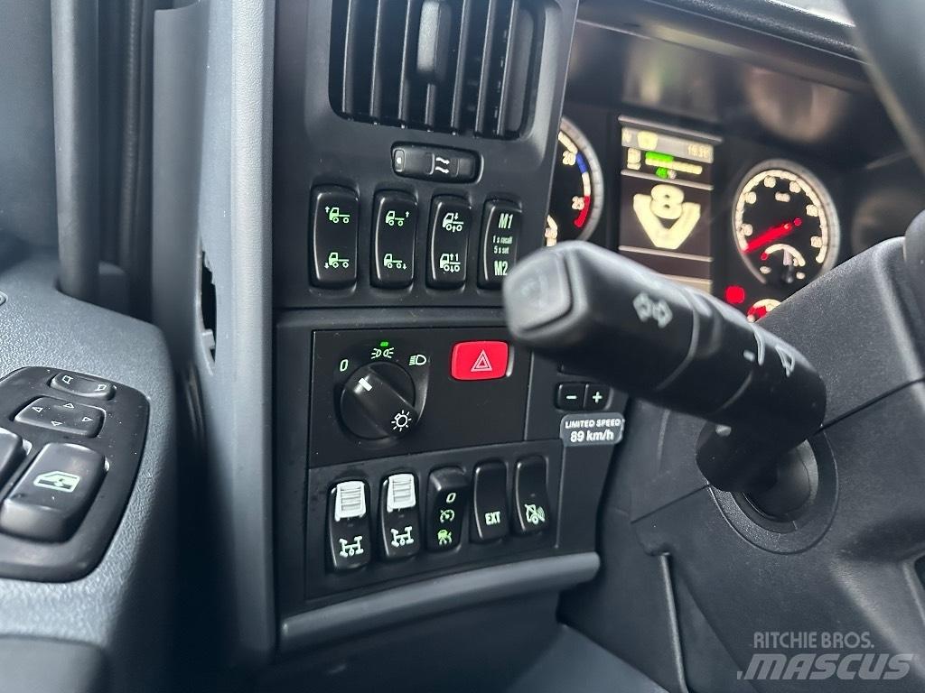 Scania R580 6x2*4 Hakowce