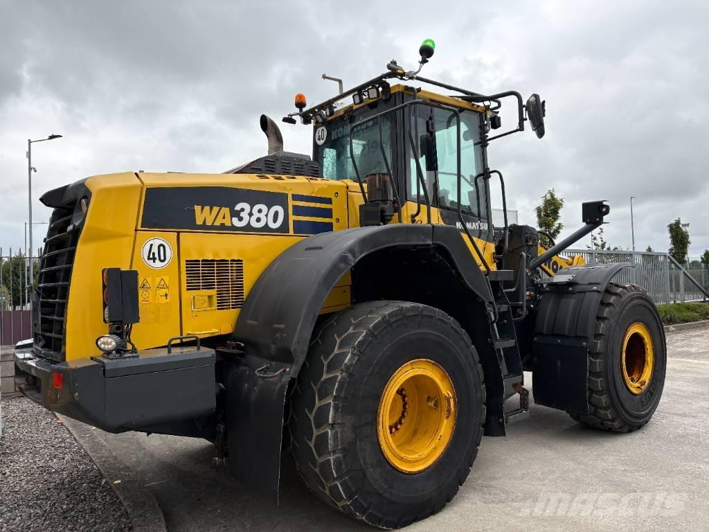 Komatsu WA380-8 Ładowarki kołowe