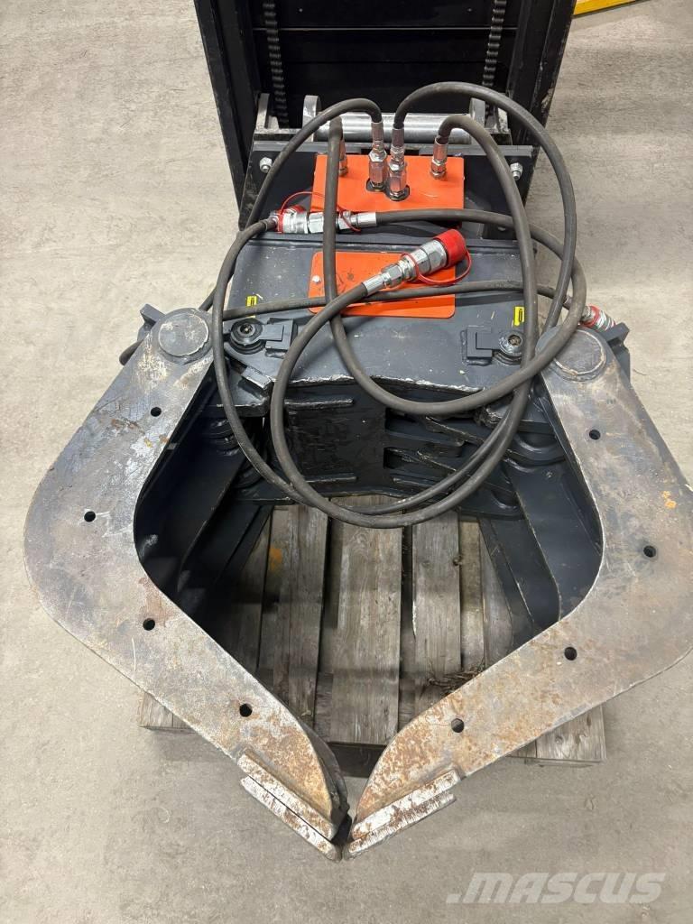 Cangini Benne 450 PF Chwytaki