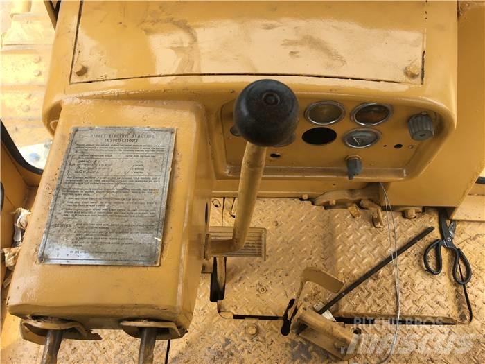 CAT D 8 K Spycharki gąsienicowe